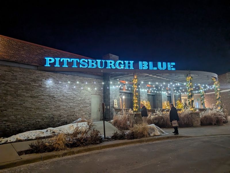 Hours, Reservations, and Planning Your Visit Hours, Reservations, and Planning Your Visit