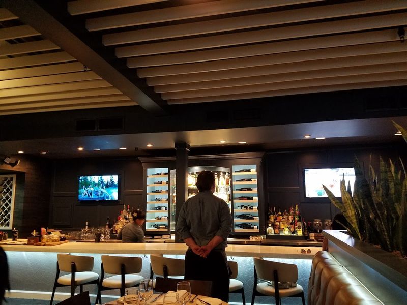 How a Hotel Restaurant Built a Loyal Following