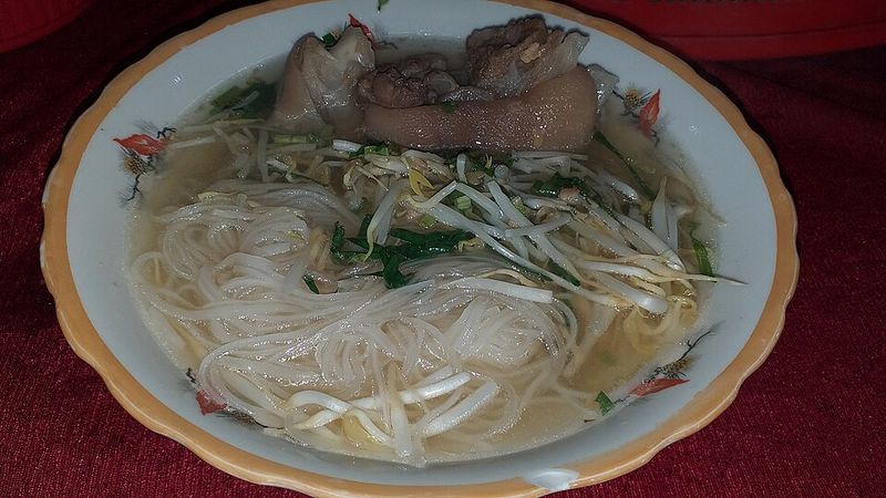 Hu Tieu Hu Tieu