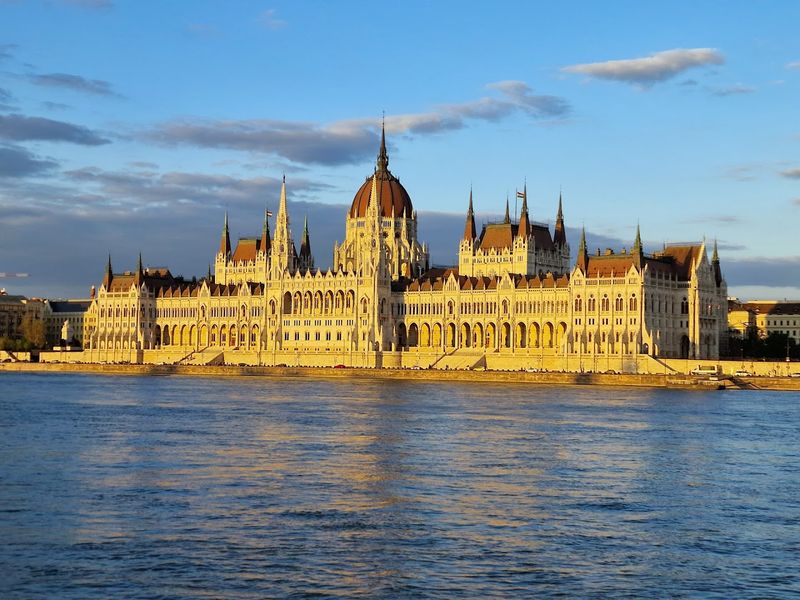 Hungarian Parliament Building - Budapest, Hungary Hungarian Parliament Building - Budapest, Hungary