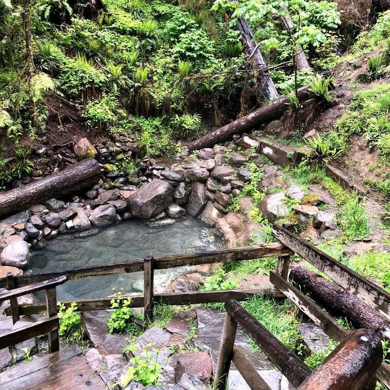 Hydration and Health Tips: Soaking Smart in Geothermal Water Hydration and Health Tips: Soaking Smart in Geothermal Water