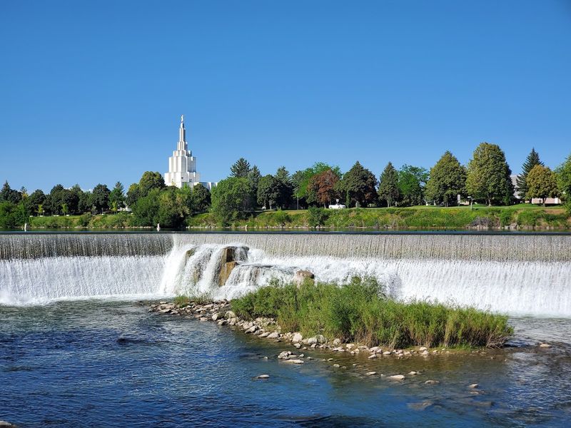 Idaho Falls River Walk, Idaho Falls, Idaho Idaho Falls River Walk, Idaho Falls, Idaho