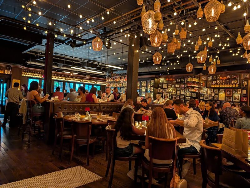 Il Porcellino — Chicago, Illinois Il Porcellino — Chicago, Illinois