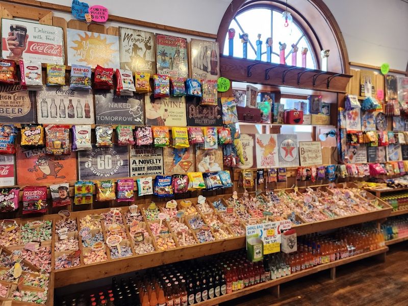 Imported and International Sweets Worth Seeking Out Imported and International Sweets Worth Seeking Out