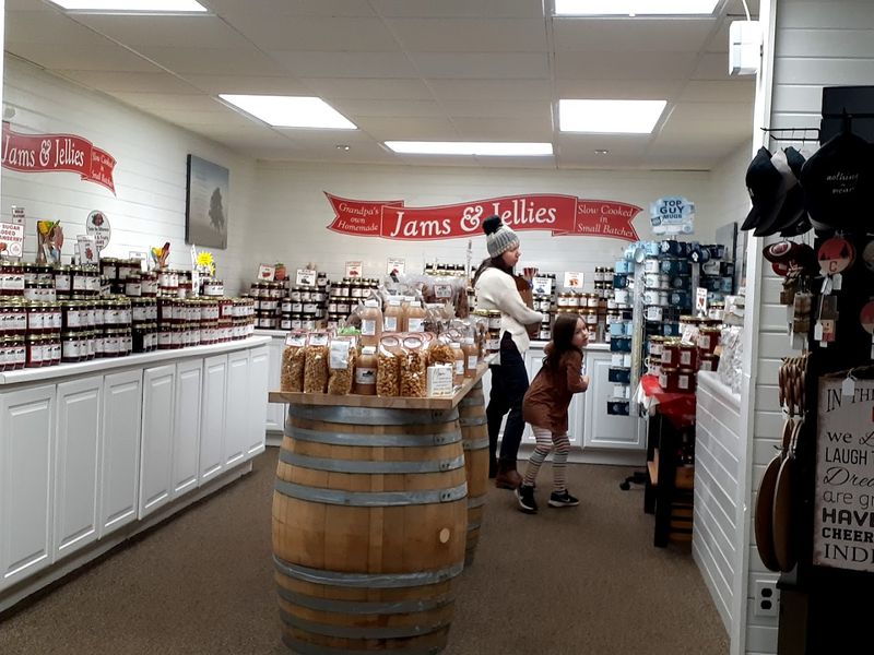 Jams, Jellies, Salsas, and Dips Jams, Jellies, Salsas, and Dips