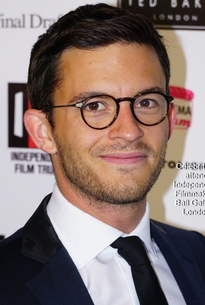 Jonathan Bailey As Anthony Bridgerton In Bridgerton Jonathan Bailey As Anthony Bridgerton In Bridgerton