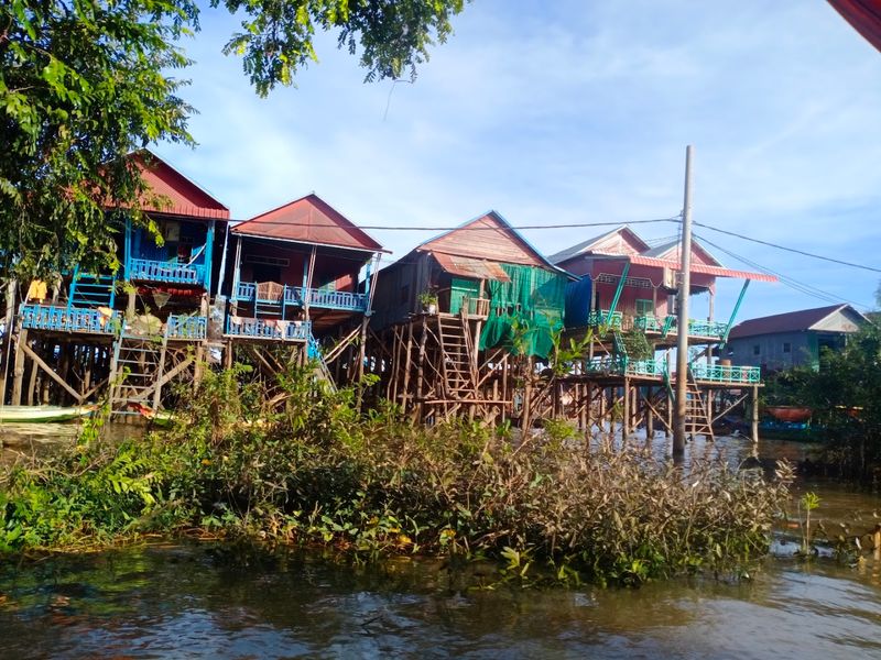 Kampong Phluk, Cambodia Kampong Phluk, Cambodia