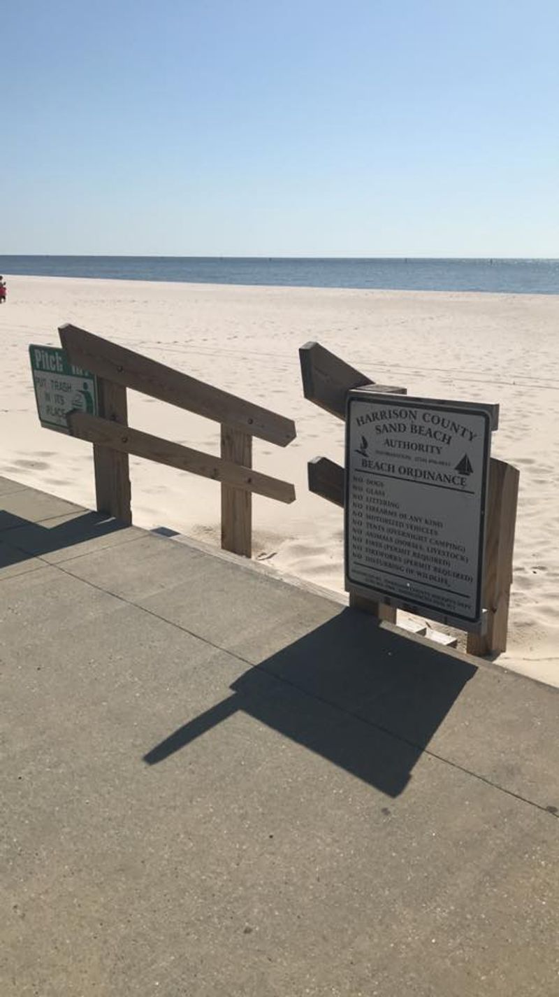 Keeping the Beach Clean and What Visitors Can Do