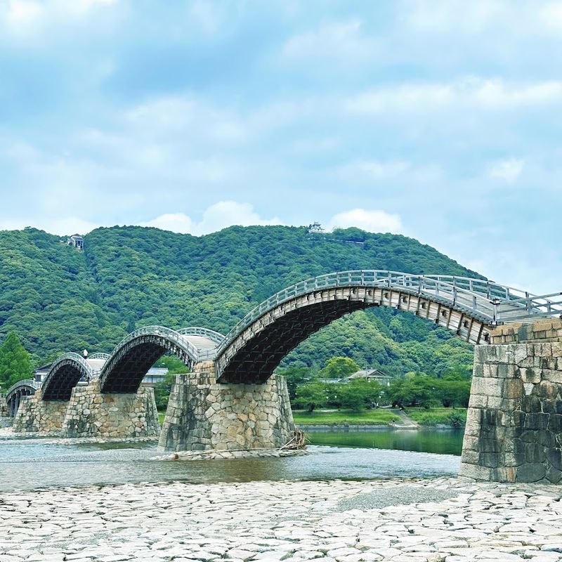 Kintaikyo Bridge, Iwakuni, Japan Kintaikyo Bridge, Iwakuni, Japan