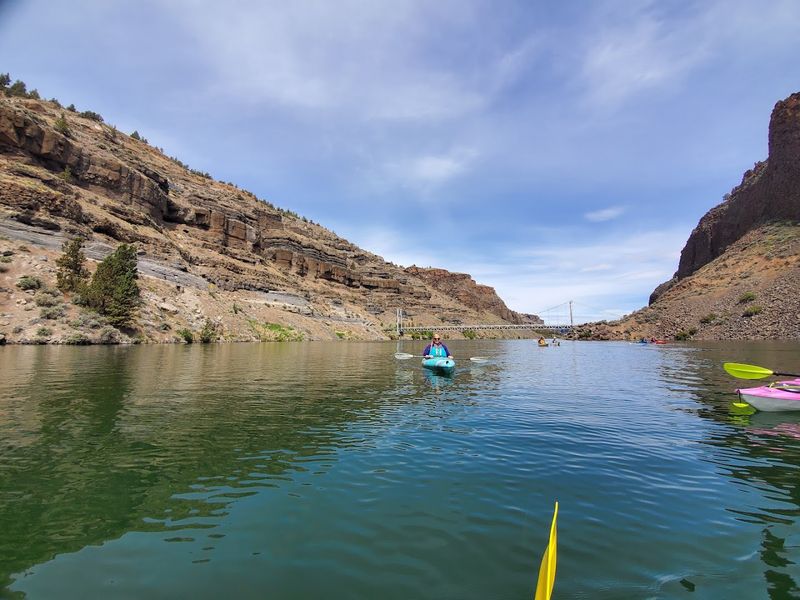 Lake Billy Chinook and the Boating Scene