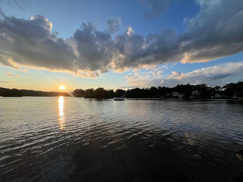 Lake Quinsigamond, Worcester Lake Quinsigamond, Worcester
