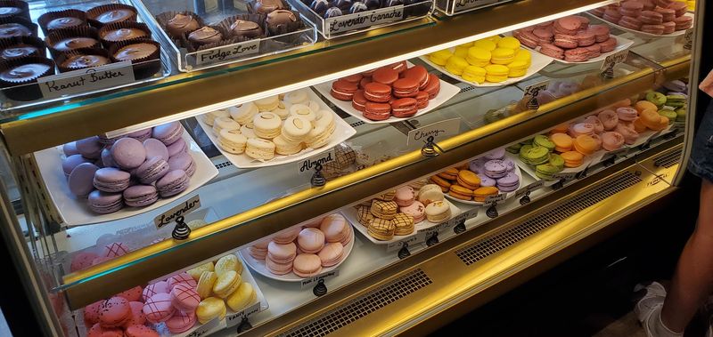 Lavender-Infused Food and Cafe Offerings