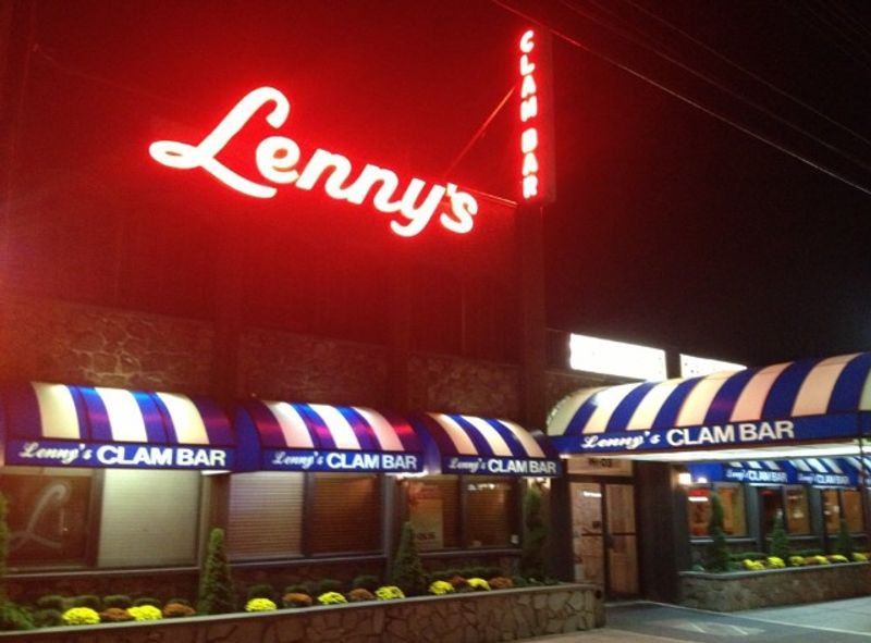 Lenny's Clam Bar, Howard Beach, Queens Lenny's Clam Bar, Howard Beach, Queens