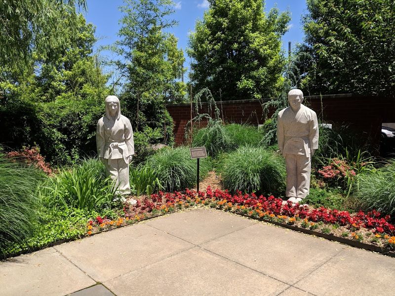 Living Landscape: Korean Flora Rooted in Arkansas Soil Living Landscape: Korean Flora Rooted in Arkansas Soil