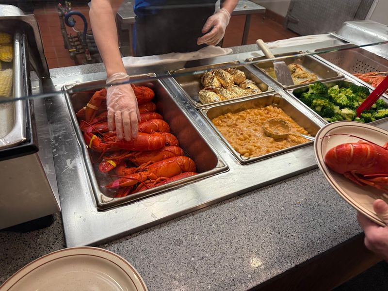 Lobster That Comes Out Whole