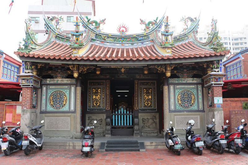 Longshan Temple, Kaohsiung, Taiwan Longshan Temple, Kaohsiung, Taiwan