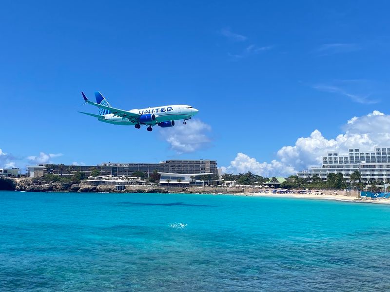 Maho Beach, Sint Maarten Maho Beach, Sint Maarten