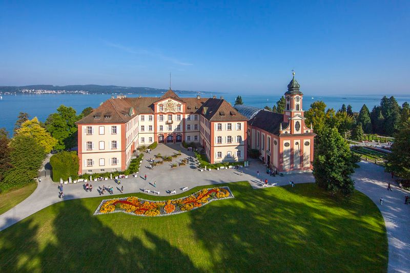 Mainau Island — Germany Mainau Island — Germany