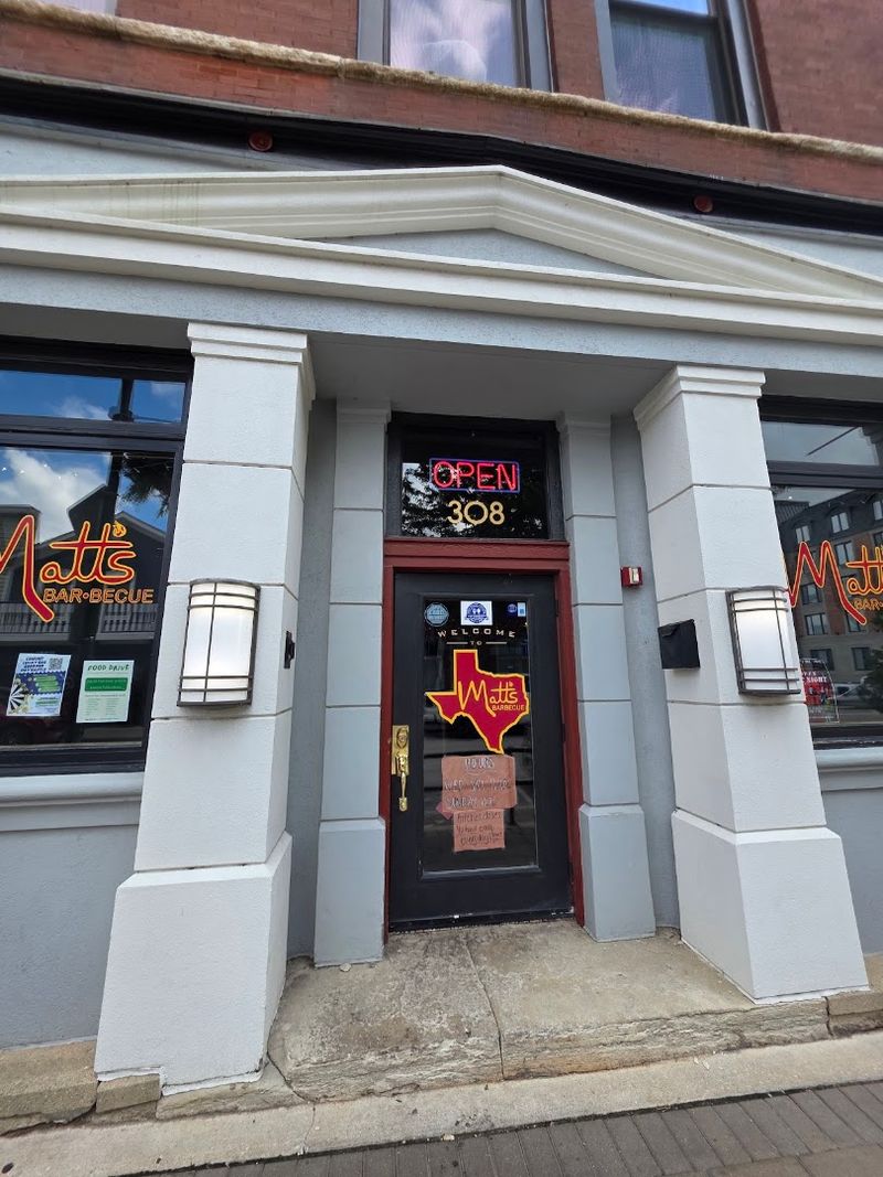 Matt's Barbecue and Bourbon Bar — Lemont