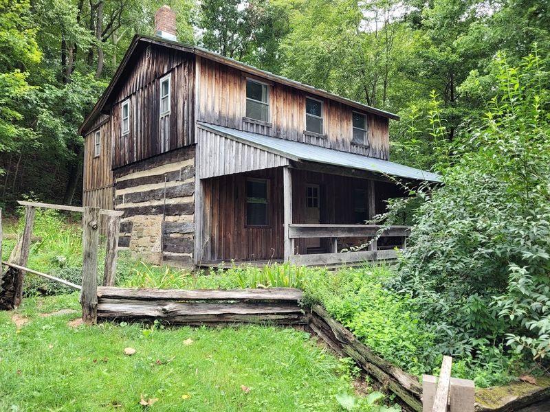 Meadowcroft Rockshelter and Historic Village, Avella, Pennsylvania