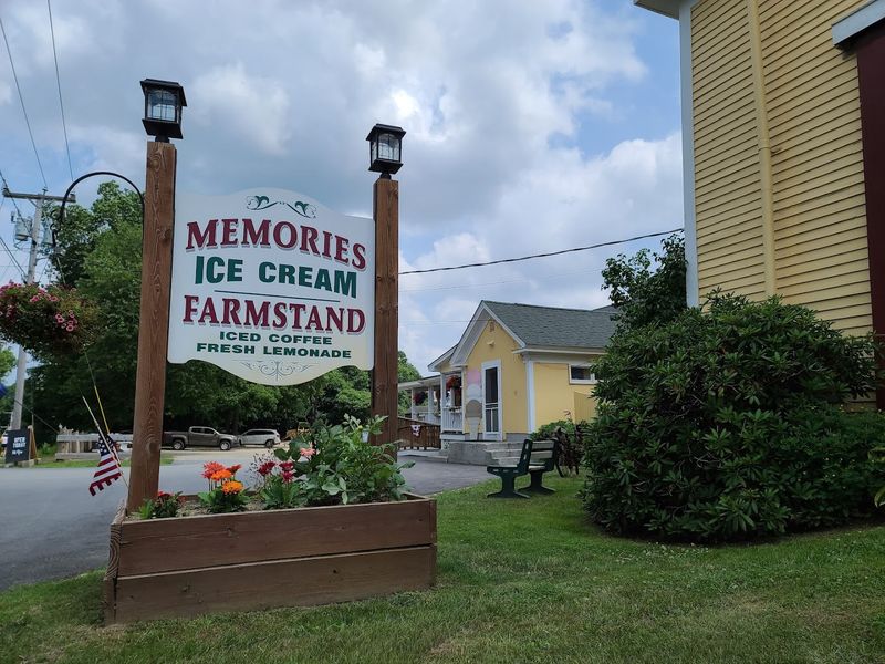 Memories Ice Cream, Kingston, New Hampshire Memories Ice Cream, Kingston, New Hampshire