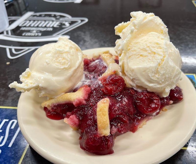 Milkshakes and Desserts That Seal the Deal Milkshakes and Desserts That Seal the Deal