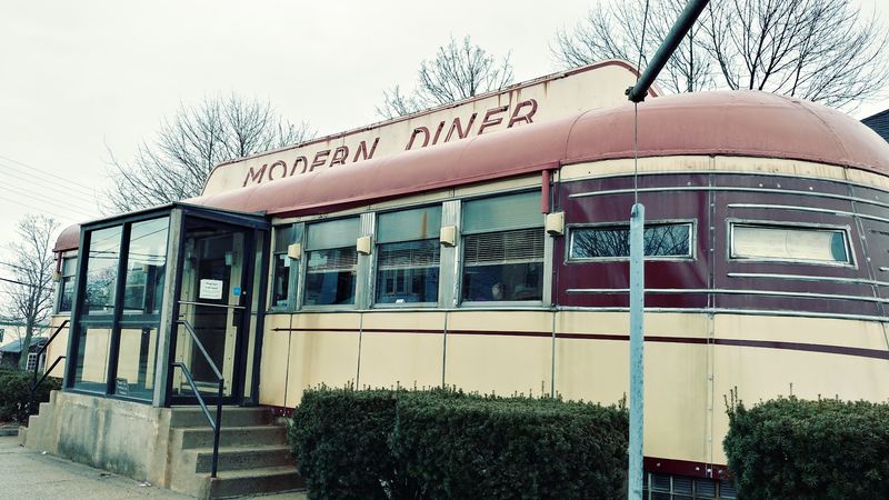 Modern Diner, Pawtucket, Rhode Island Modern Diner, Pawtucket, Rhode Island