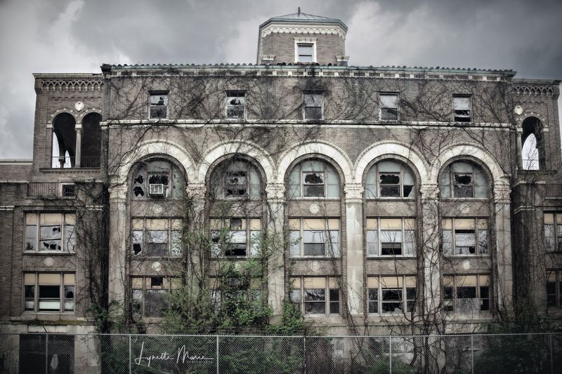 Molly Stark Sanatorium - Louisville