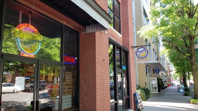 MoonPie General Store at Southern Belle Riverboat, Chattanooga