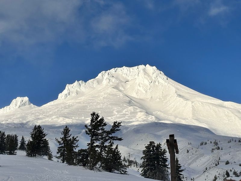 Mount Hood Scenic Byway — Government Camp, Oregon Mount Hood Scenic Byway — Government Camp, Oregon
