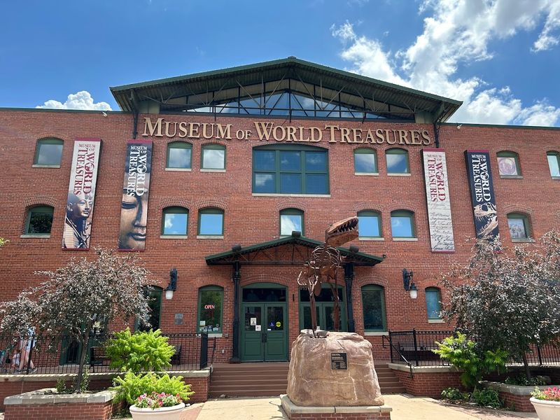 Museum Of World Treasures, Wichita, Kansas Museum Of World Treasures, Wichita, Kansas