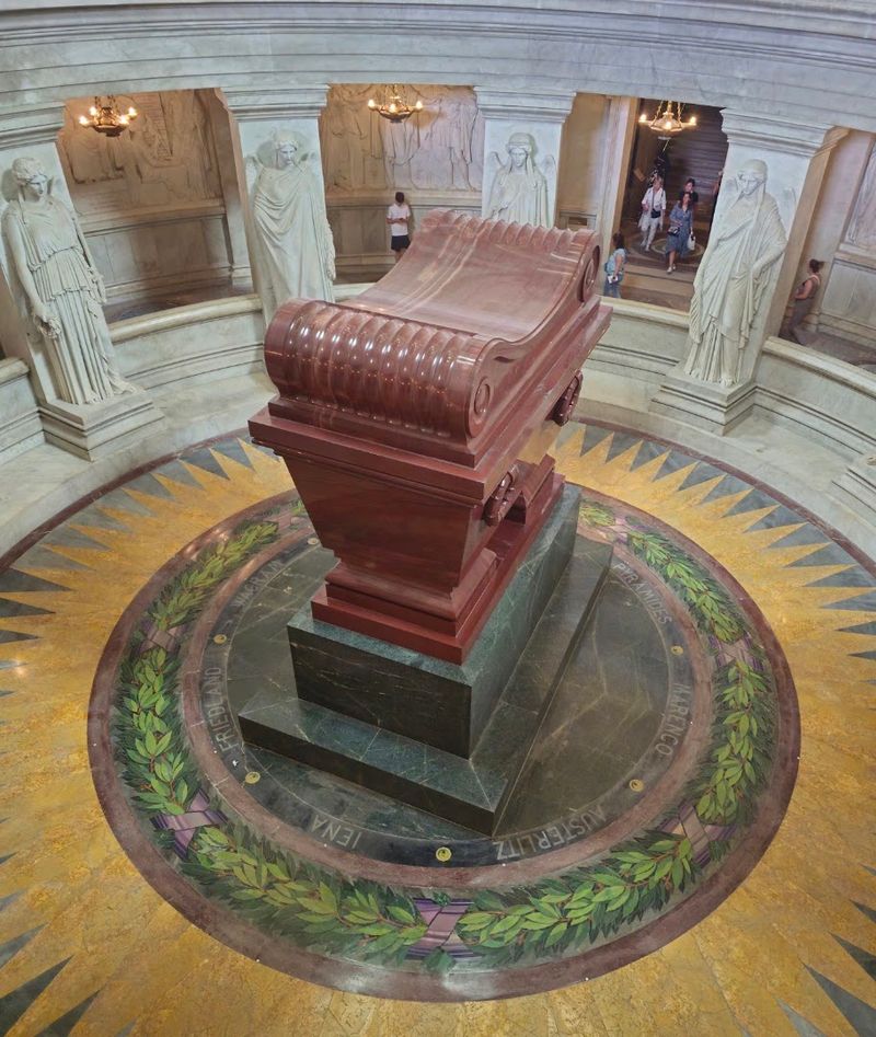 Napoleon's Tomb (Les Invalides), Paris, France Napoleon's Tomb (Les Invalides), Paris, France