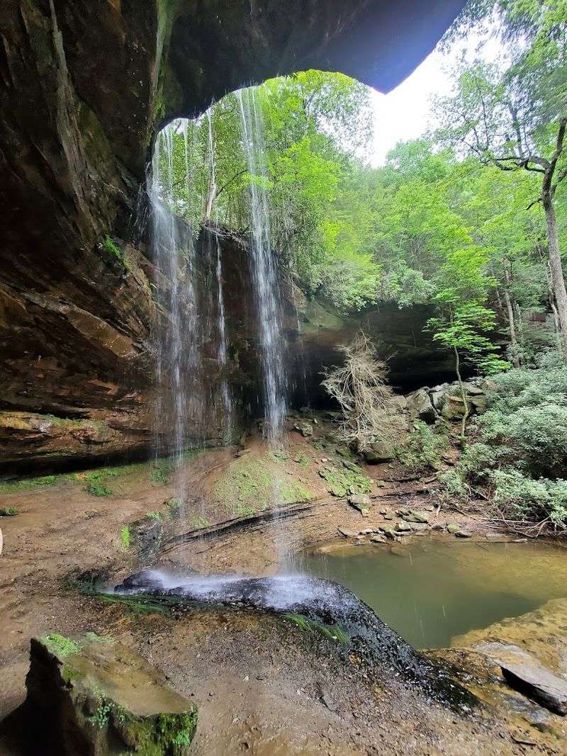 Northrup Falls, Tennessee Northrup Falls, Tennessee