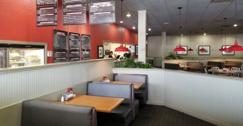 Oklahoma City’s Legendary Theta Burger Has Been Winning Fans Since 1971
