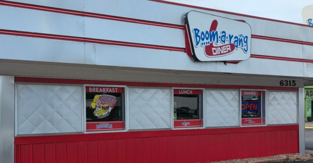 Oklahoma’s Retro Diner Is Just as Famous for Chicken Fried Steak as Its Burgers