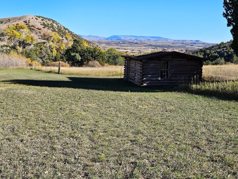 Old West Preserved: The Historic Ranches of Bighorn Canyon