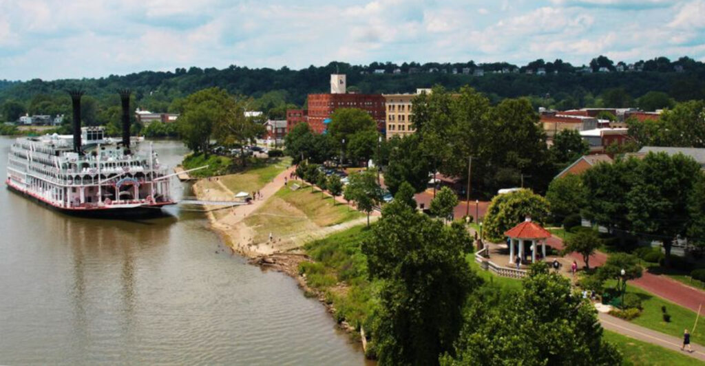 One Ohio Destination Blends Riverfront Views With More Than 235 Years of History