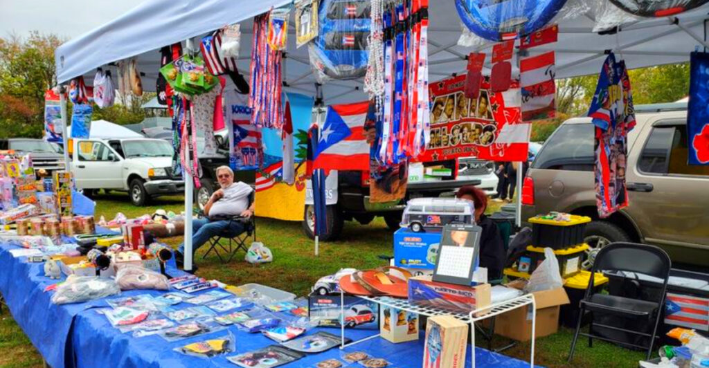 One of Pennsylvania’s Best Flea Markets Draws Treasure Hunters Every Sunday