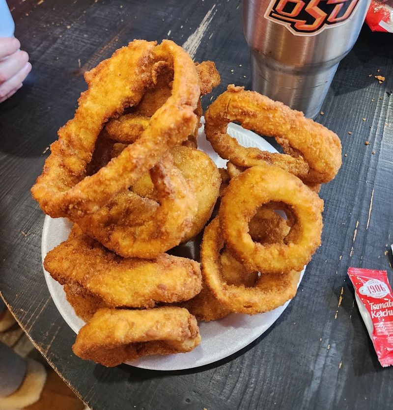 Onion Rings and Other Sides Worth Knowing About Onion Rings and Other Sides Worth Knowing About