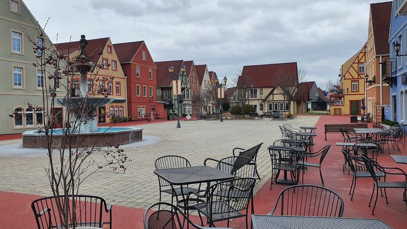 Outdoor Seating With a View That Makes Every Bite Better