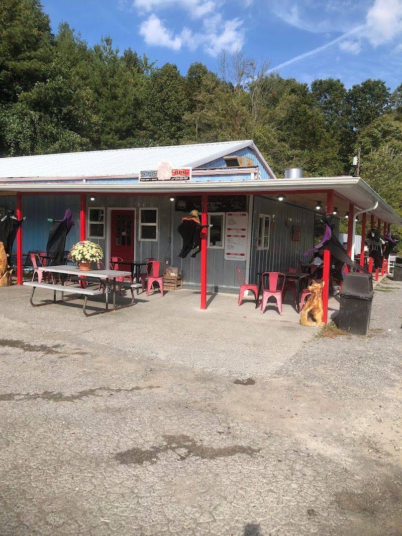 Outdoor Seating and the Honest Roadside Atmosphere