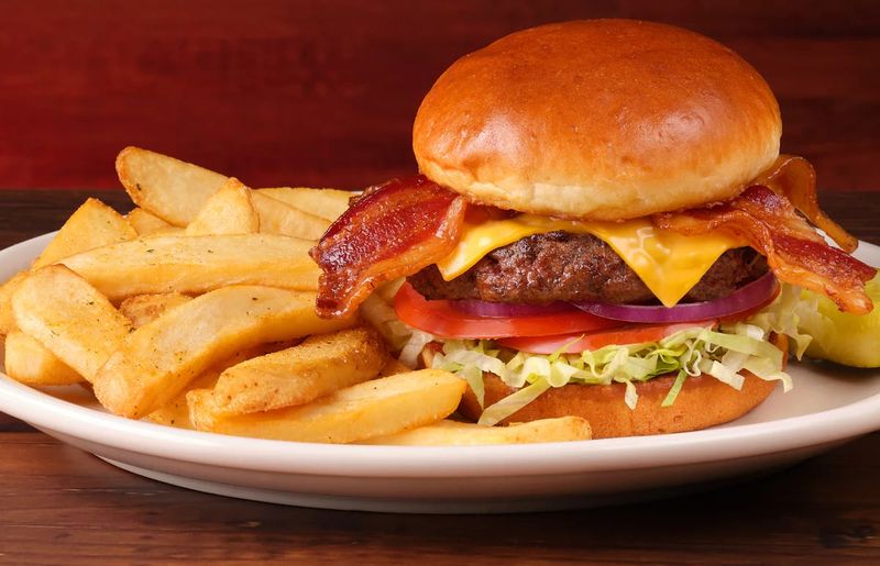 Pairing the Museum With a North Jersey Burger Stop Pairing the Museum With a North Jersey Burger Stop