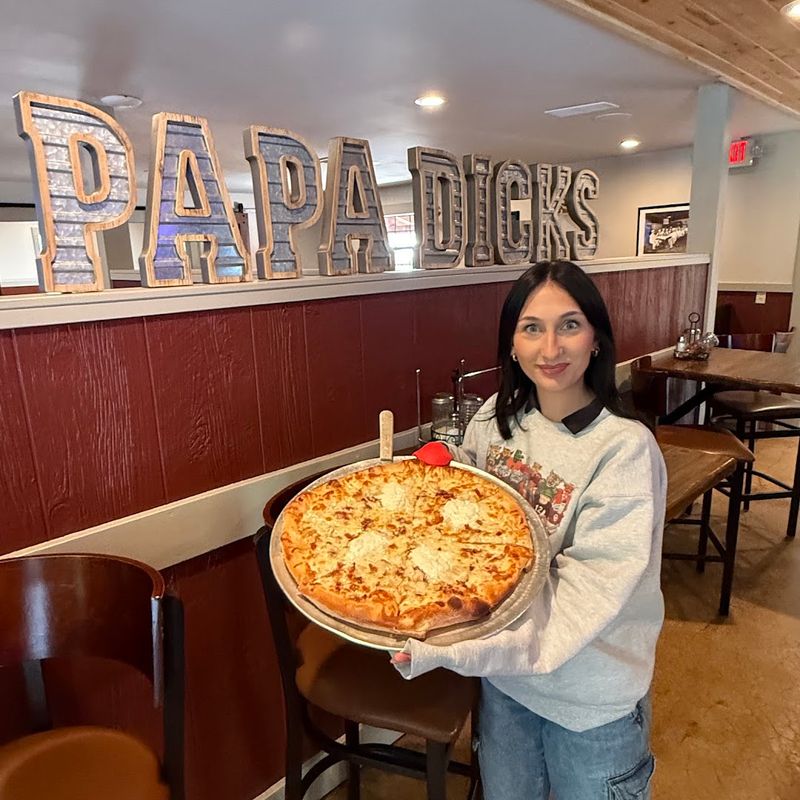Papa Dick's Pizza, Horseshoe Bend, Arkansas Papa Dick's Pizza, Horseshoe Bend, Arkansas