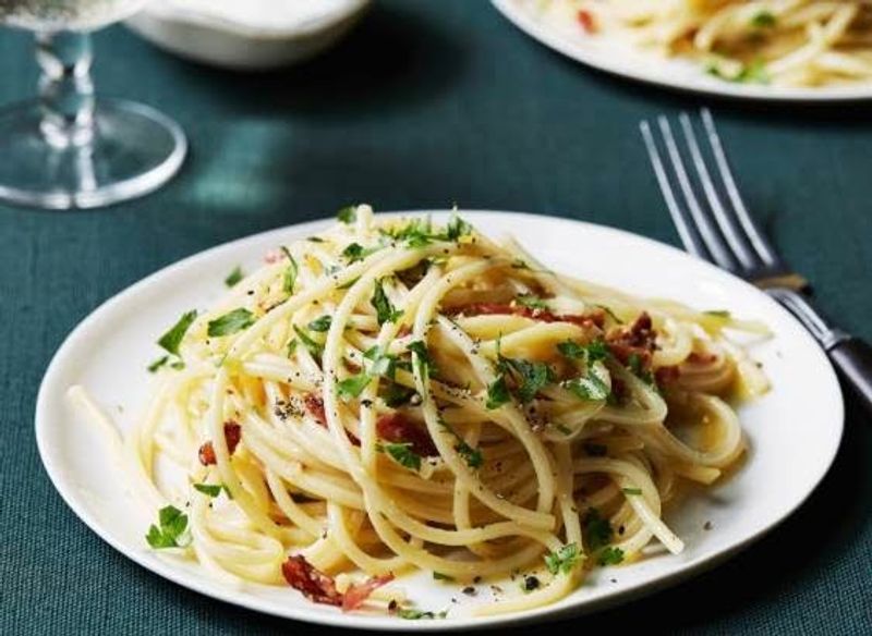 Pasta That Holds Its Own Against the Scenery Pasta That Holds Its Own Against the Scenery