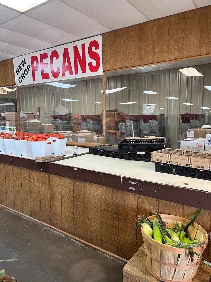 Pecans Are a Year-Round Reason to Visit Pecans Are a Year-Round Reason to Visit
