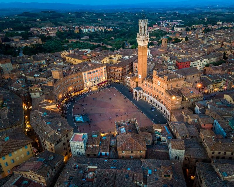 Piazza del Campo, Siena, Tuscany, Italy