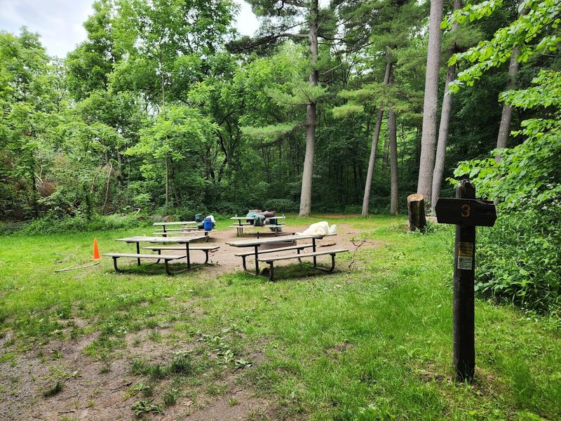 Picnic Areas and Day-Use Spaces Picnic Areas and Day-Use Spaces