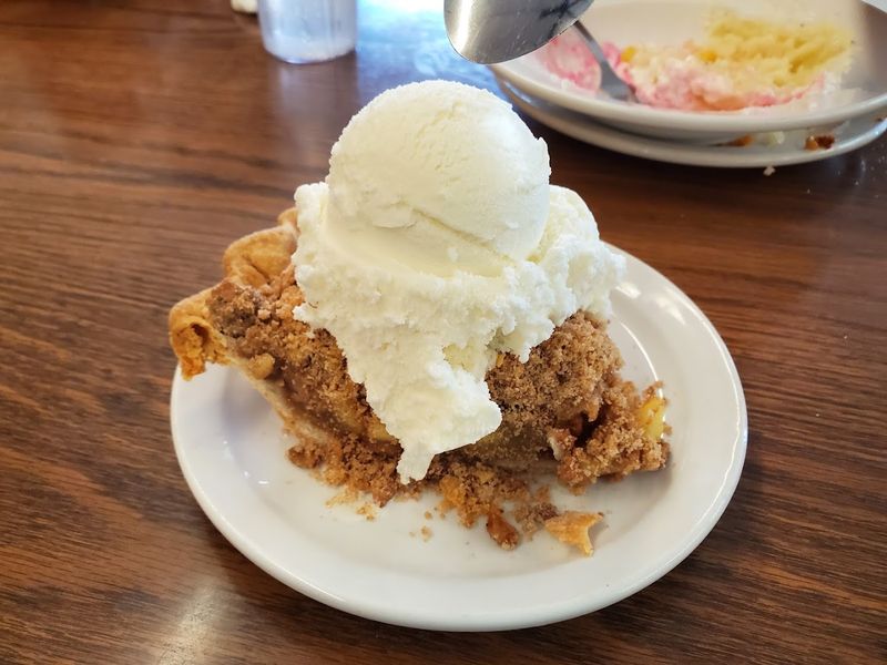 Pies and Desserts That People Drive Hours For Pies and Desserts That People Drive Hours For