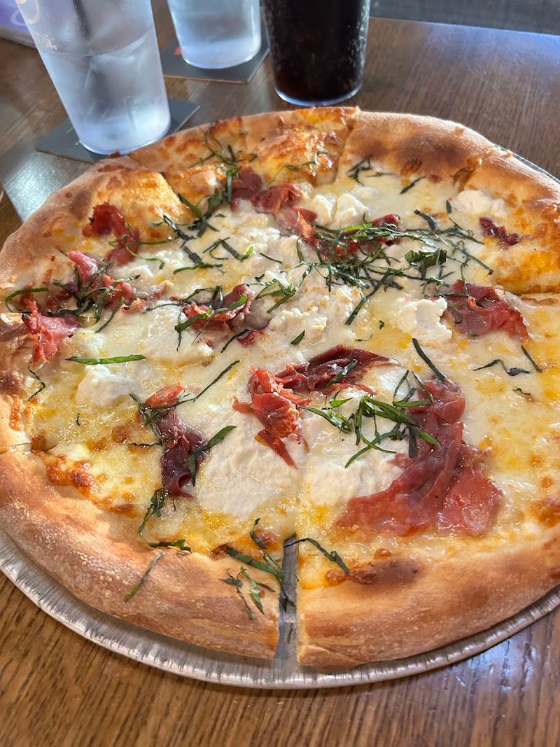 Pizza at NorthStar and Why It Earns Its Own Conversation Pizza at NorthStar and Why It Earns Its Own Conversation
