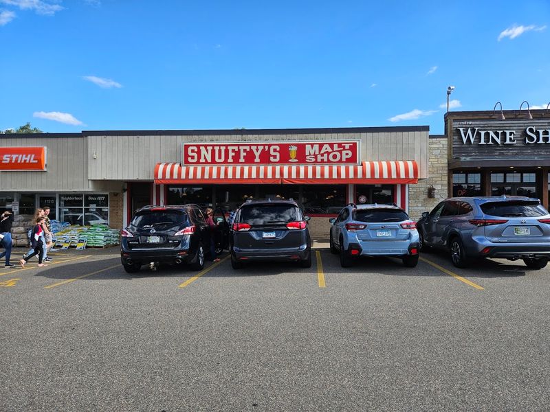 Planning Your First Visit to Snuffy's Planning Your First Visit to Snuffy's